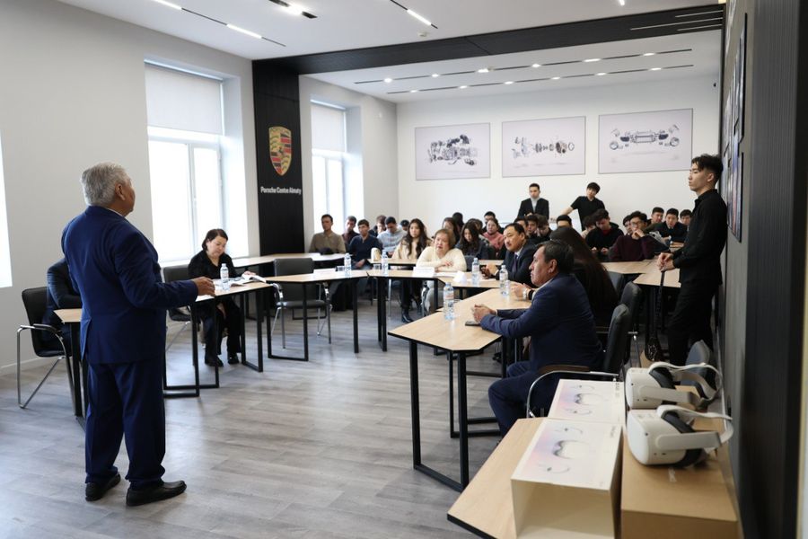 The Olympiad on assembly and diagnostics of cars was held at Satbayev University