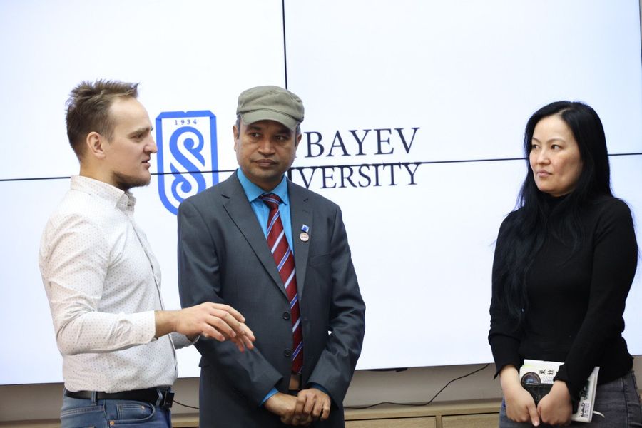 Satbayev University посетил старший преподаватель Университета Западной Англии доктор Тарик Умар