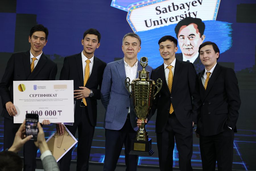 В Satbayev University прошел фестиваль Высшей лиги «Жайдарман»