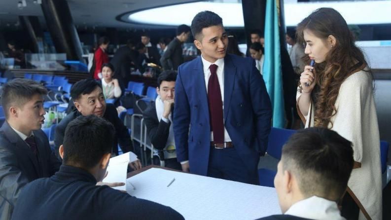 Students of KazNRTU after K.I. Satpayev met with Nursultan Nazarbayev