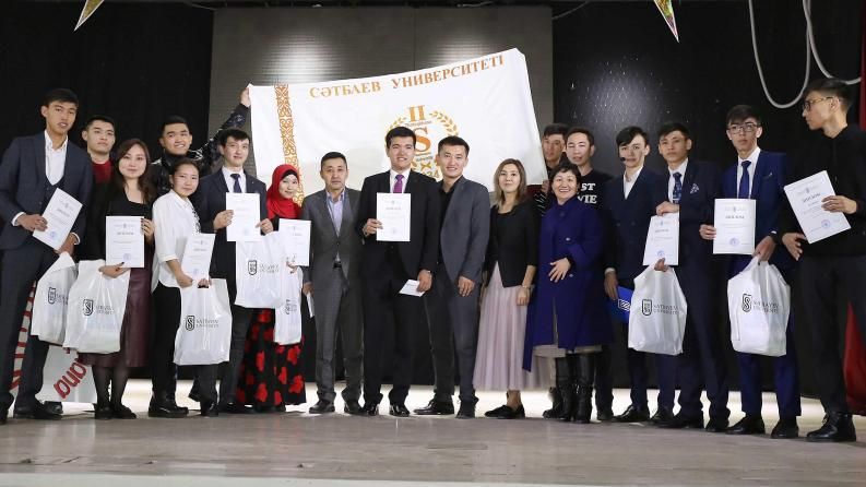 The "Leader’s Way" poem competition took place in Satbayev University
