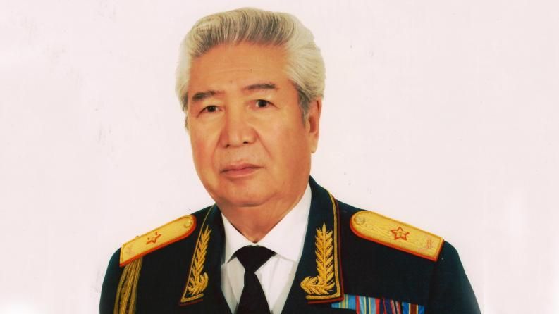 Сәтбаев Университетінің Ректораты ұшақ апатында қаза болғандарға көңіл айтады