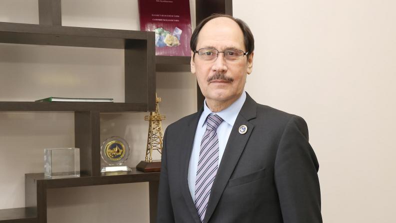 Askar Syzdykov was appointed as the Acting Vice-Rector for Scientific and Educational Activities