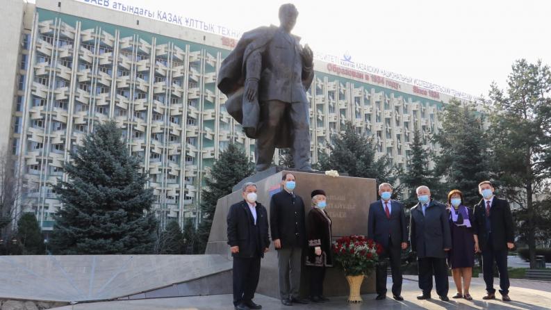 Satbayev University honors the memory of Kanysh Satpayev