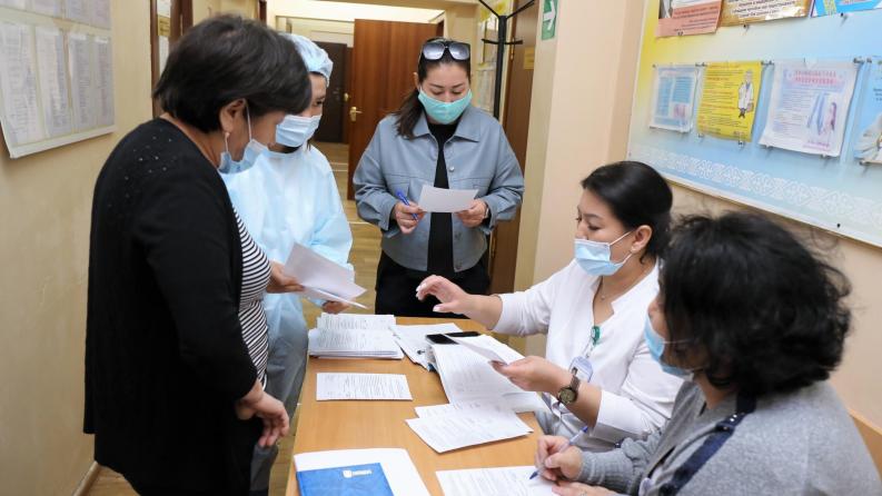 Сәтбаев университеті қызметкерлер  мен студенттерге  жаппай вакцина егуді бастады