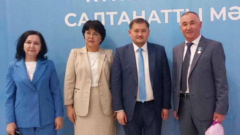 Satbayev University профессоры «Ғылымды дамытуға сіңірген еңбегі үшін» төсбелгісімен марапатталды