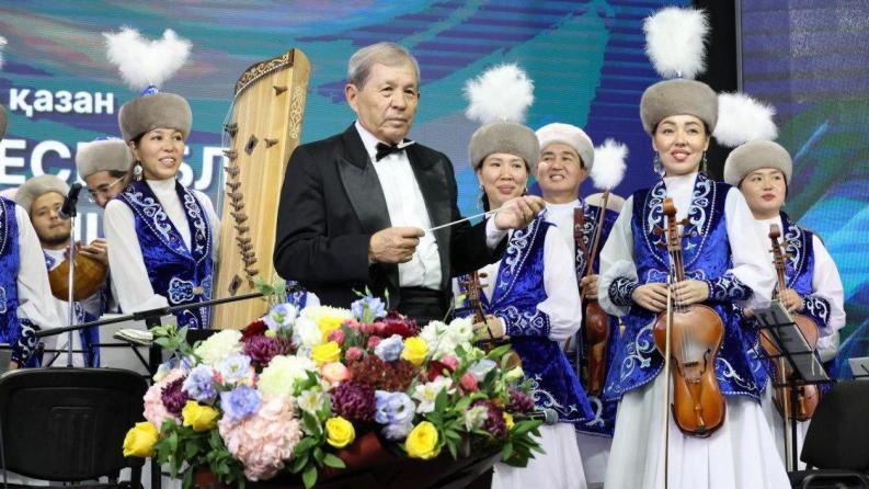 Волшебство искусства: концерт в честь Дня Республики в Satbayev University