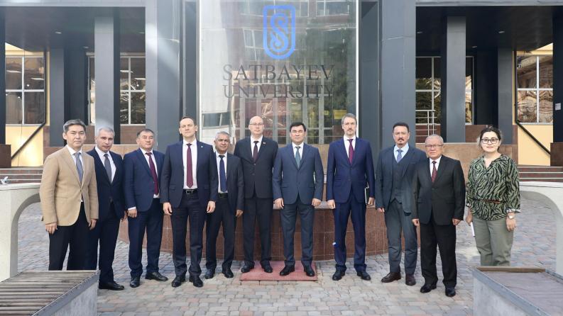 Participants of Interstate Council for Geodesy and Cartography of the CIS visited Satbayev University