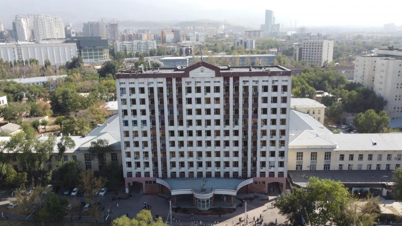 Студенты Satbayev University освоили навыки безопасности при ЧС