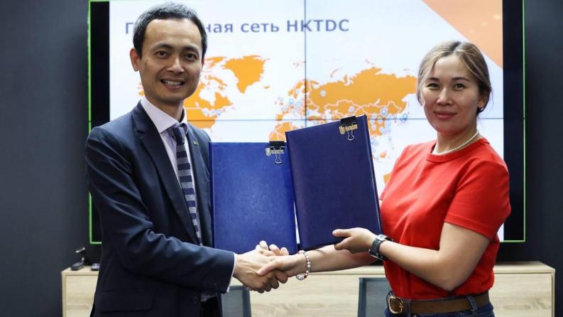 Перевод на каз.яз. Сәтбаев университетінде HKTDC қатысуымен жасанды интеллект пен халықаралық сауданың келешегі туралы талқыланды