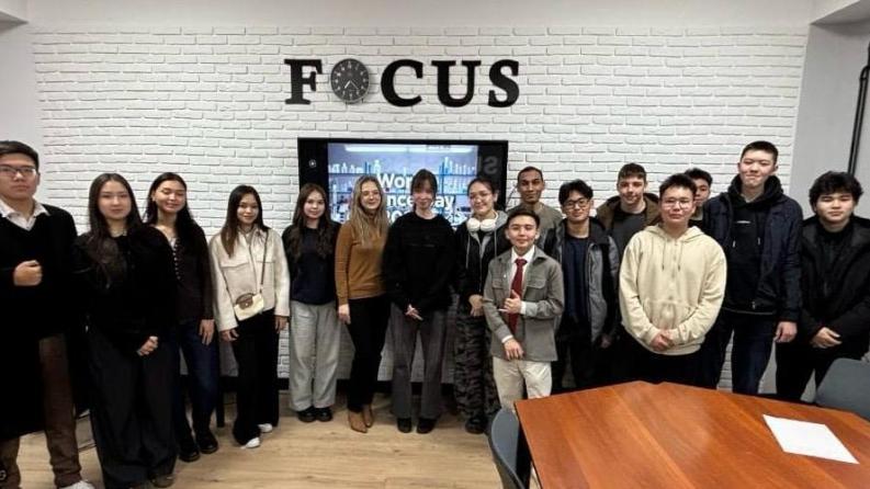 В Satbayev University прошли дебаты, приуроченные ко Всемирному дню науки