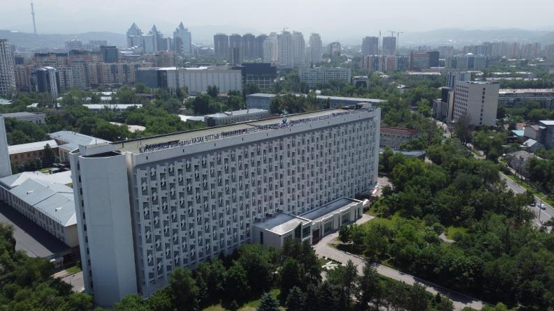 Satbayev University congratulates Professor Seidulla Abdullayev on his victory in the republican contest