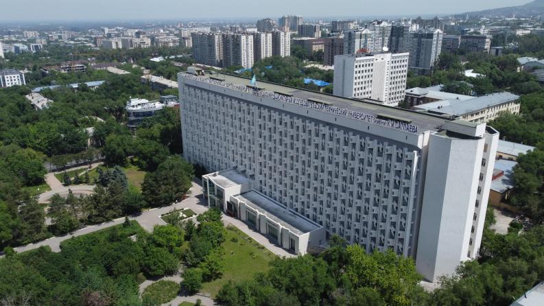 Студенты Satbayev University заняли 2 место на международном конкурсе Pi-Synergy 2026