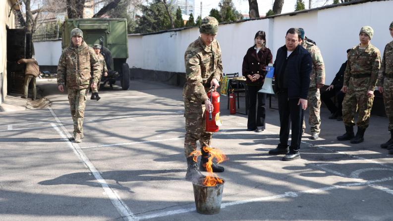 Сәтбаев университетінде Дүниежүзілік азаматтық қорғаныс күніне орай спорттық эстафеталар өтті