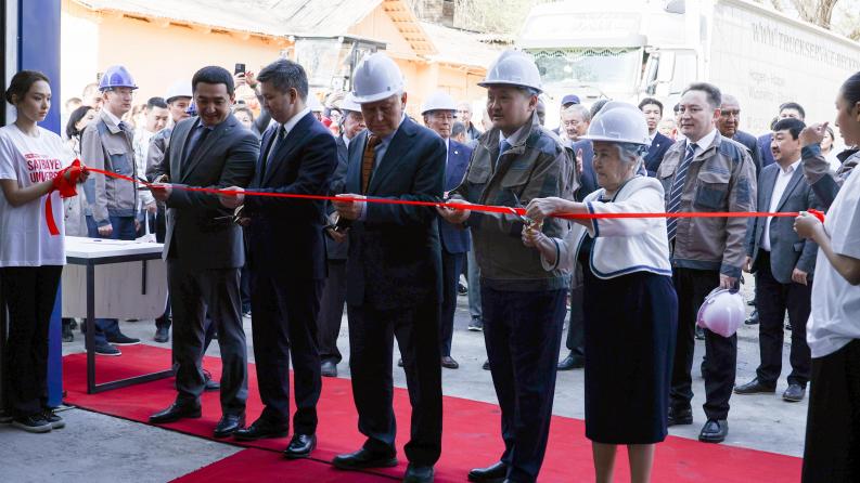 Из отходов в стройматериалы: в Казахстане открылся новый завод на базе разработок Satbayev University