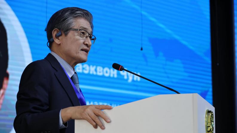 Нобель сыйлығының лауреаты Раеквон Чун: Қазақстан климаттық күн тәртібін жаңа экономикалық мүмкіндіктер жасау үшін сәтті пайдаланып отыр