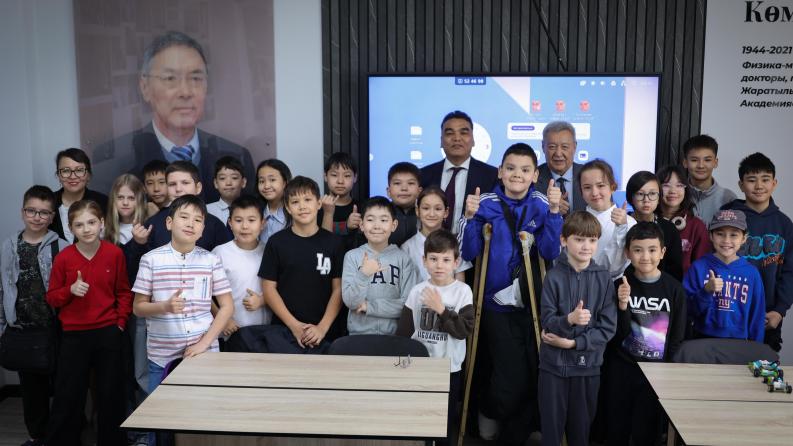 There were held the obotics competitions among schoolchildren at Satbayev University