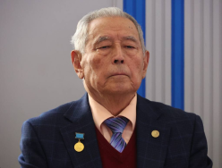 G. Zholtayev