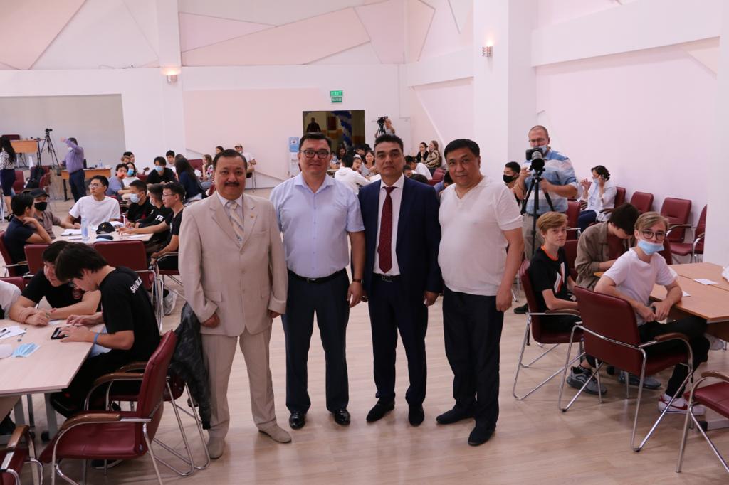 Satbayev University awarded a grant to “Tamos Cup” tournament winner