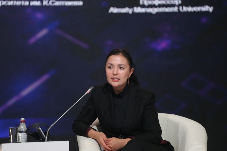 Сәтбаев Университетінің Ректоры Digital Almaty форумында сөз сөйледі