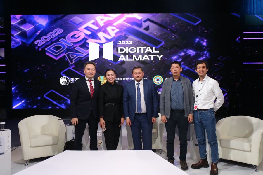 Ректор Satbayev University выступил на форуме Digital Almaty
