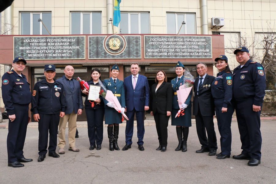 Ректор Satbayev University объявил о присуждении грантов участникам спасательной операции в Турции