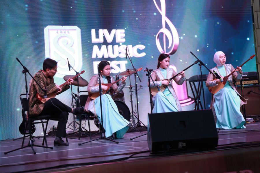 В Satbayev University прошел cтуденческий фестиваль живой музыки