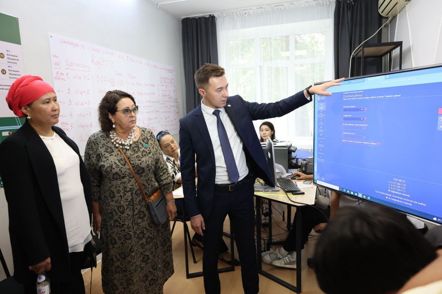 ҚР Парламенті Мәжілісінің депутаты Ирина Смирнова Satbayev University-не жұмыс сапарымен келді