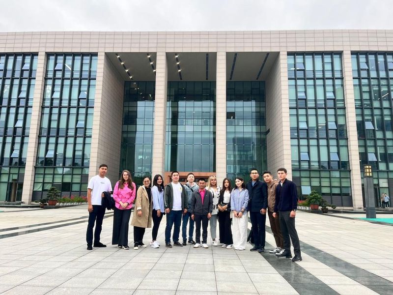 Успешная карьера прямо со старта: выпускники бакалавриата Satbayev University проходят стажировку в Китае