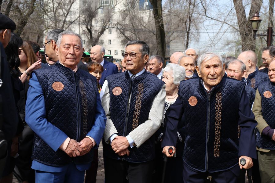День Науки: Satbayev University поздравляют заслуженных деятелей науки