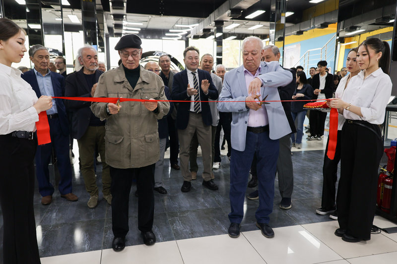 Преемственность созидания: В Satbayev University открылась выставка к 90-летию Союза архитекторов Казахстана