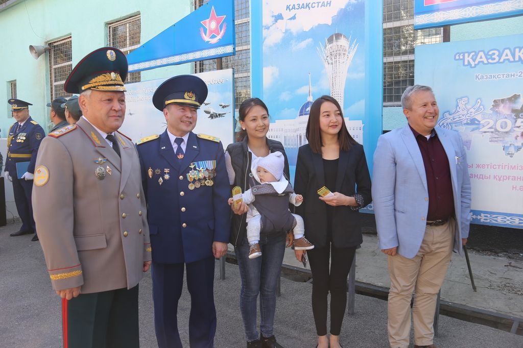 Состоялась торжественная церемония присвоения воинских званий выпускникам Военного института Satbayev University