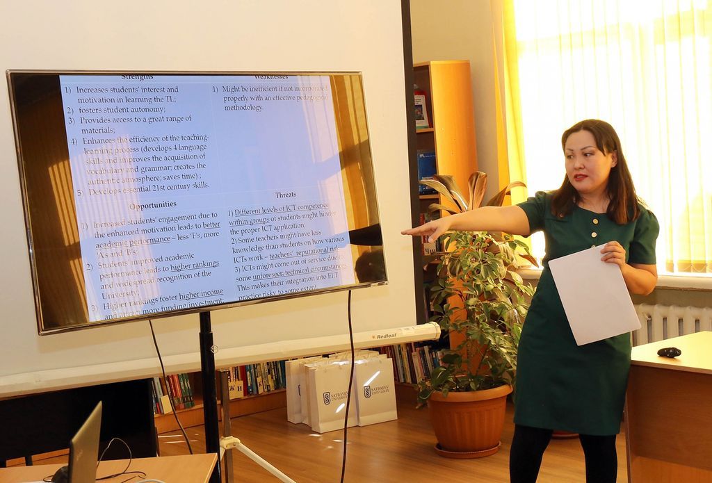 Teaching English in the Era of Digitalization conference was held at Satbayev University